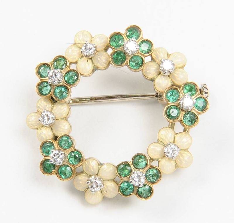 An enamel and diamond brooch  - Auction Furnishings from the mansions of the Ercole Marelli heirs and other property - Cambi Casa d'Aste