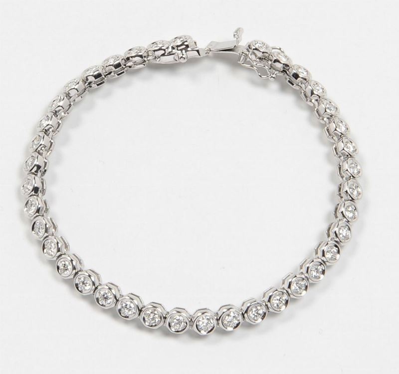A diamond line bracelet  - Auction Furnishings from the mansions of the Ercole Marelli heirs and other property - Cambi Casa d'Aste