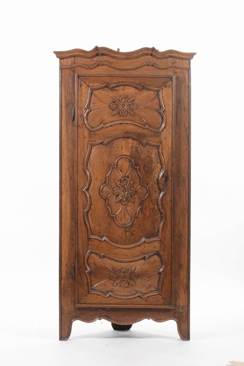 Angoliera provenzale ad un'anta, XIX-XX secolo  - Auction Furnishings from the mansions of the Ercole Marelli heirs and other property - Cambi Casa d'Aste