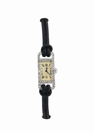 Cartier, France, Orologio da Donna, Stile Art Decò, in Oro Bianco 18k e Brillanti. Realizzato nel...
