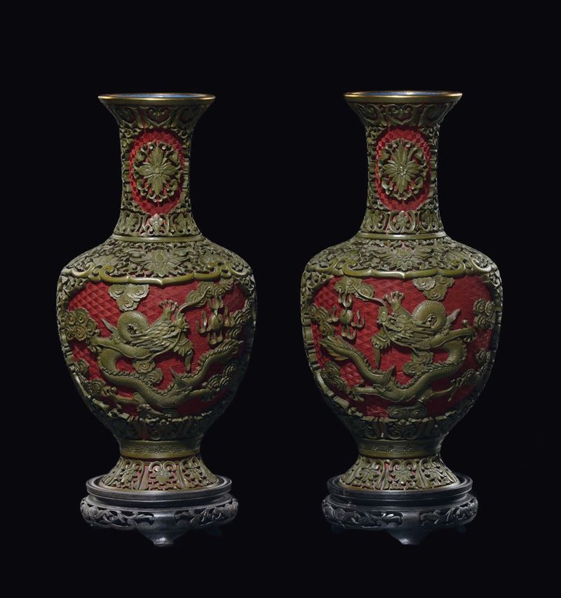 A pair of lacquer vases with dragons in relief, China, Qing Dynasty, 19th/20th century  - Auction Fine Chinese Works of Art - Cambi Casa d'Aste