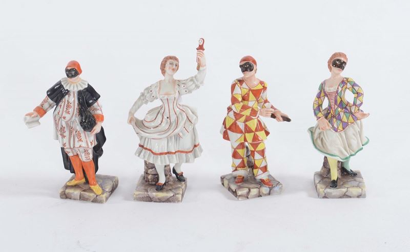 Quattro personaggi della commedia dell'arte, manifattura Ginori, XX secolo  - Auction Fine Art - Cambi Casa d'Aste