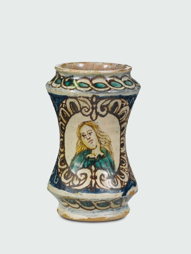 Albarello COLLESANO (attr.), seconda metà del XVII secolo  - Asta Maioliche e Porcellane da Collezione - Cambi Casa d'Aste