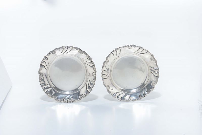 Coppia di piattini in argento  - Asta Antiquariato - Cambi Casa d'Aste