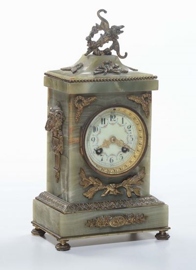 Pendola da Tavolo in Marmo Verde e Bronzi Dorati, Francia XIX-XX Secolo