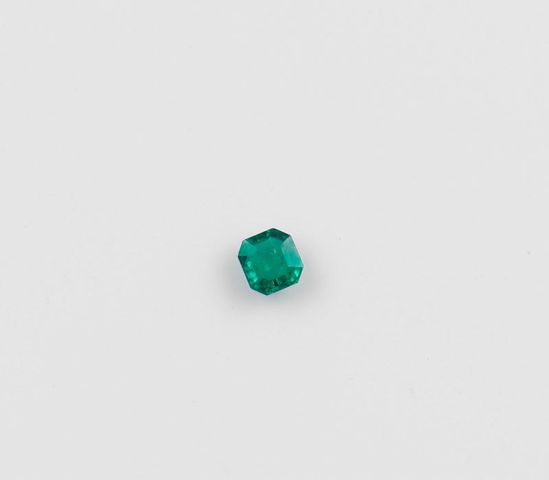 A Colombian emerald weighing 4,07 carats  - Auction Fine Jewels - Cambi Casa d'Aste