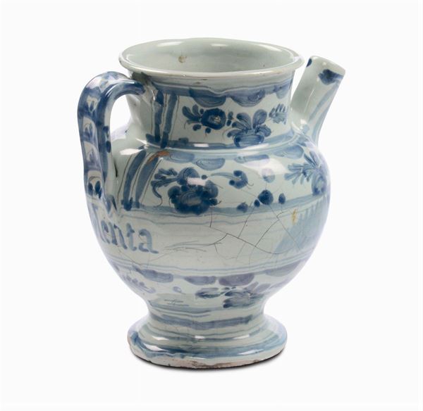 Orciolo in maiolica di farmacia con decorazione “a tappezzeria”, Savona XVII secolo