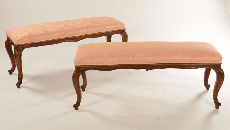 Due panche in stile Luigi XV, XIX secolo  - Asta Antiquariato - II - Cambi Casa d'Aste