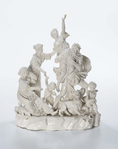 Grande Gruppo in Maiolica Bianca con Figure, Inizio XX Secolo