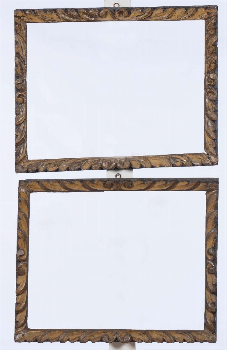 Tre cornici dorate intagliate a motivo fogliaceo, Veneto XVIII-XIX secolo  - Auction Fine Old Frames - Cambi Casa d'Aste