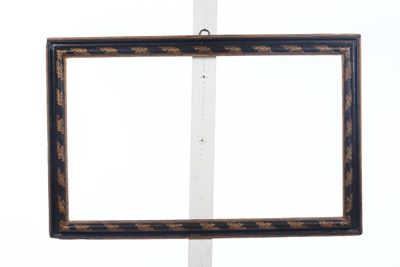 Veneto XVIII secolo, Cornice in legno intagliato ebanizzato e dorato