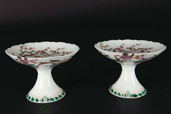 A pair of polychrome enamelled porcelain lifts with birds and flowers, China, 20th century