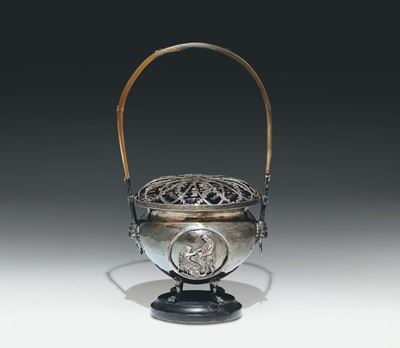 Scaldino in Argento Fuso, Sbalzato e Traforato, Maestro Argentiere Vincenzo II Belli (1828-1859),...