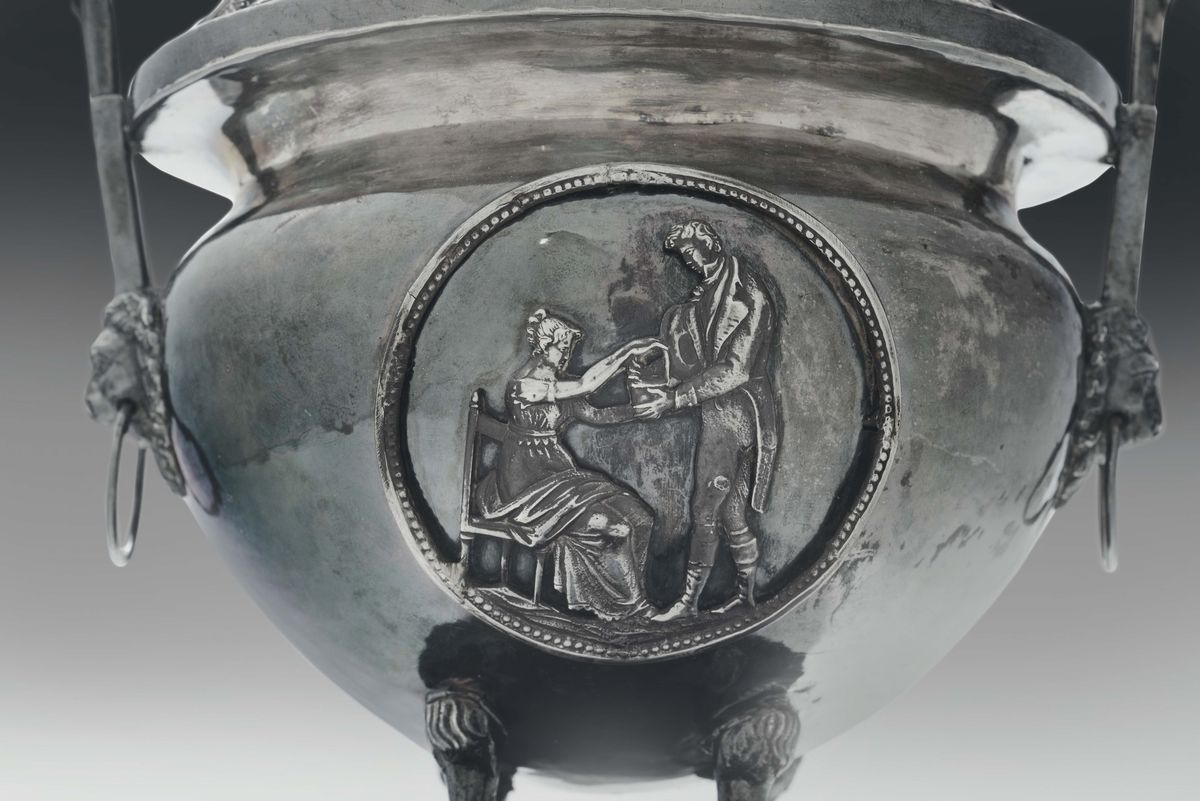 Scaldino in Argento Fuso, Sbalzato e Traforato, Maestro Argentiere Vincenzo II Belli (1828-1859),...