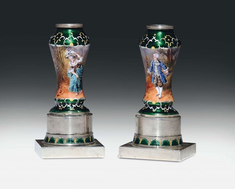 Coppia di vasetti in argento e smalti, Francia XIX secolo  - Auction Italian and European Silver Collection - Cambi Casa d'Aste