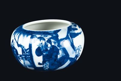 Sciacquapennelli in Porcellana Bianca e Blu con Scena di Vita Comune, Cina, Dinastia Qing, XIX Se...