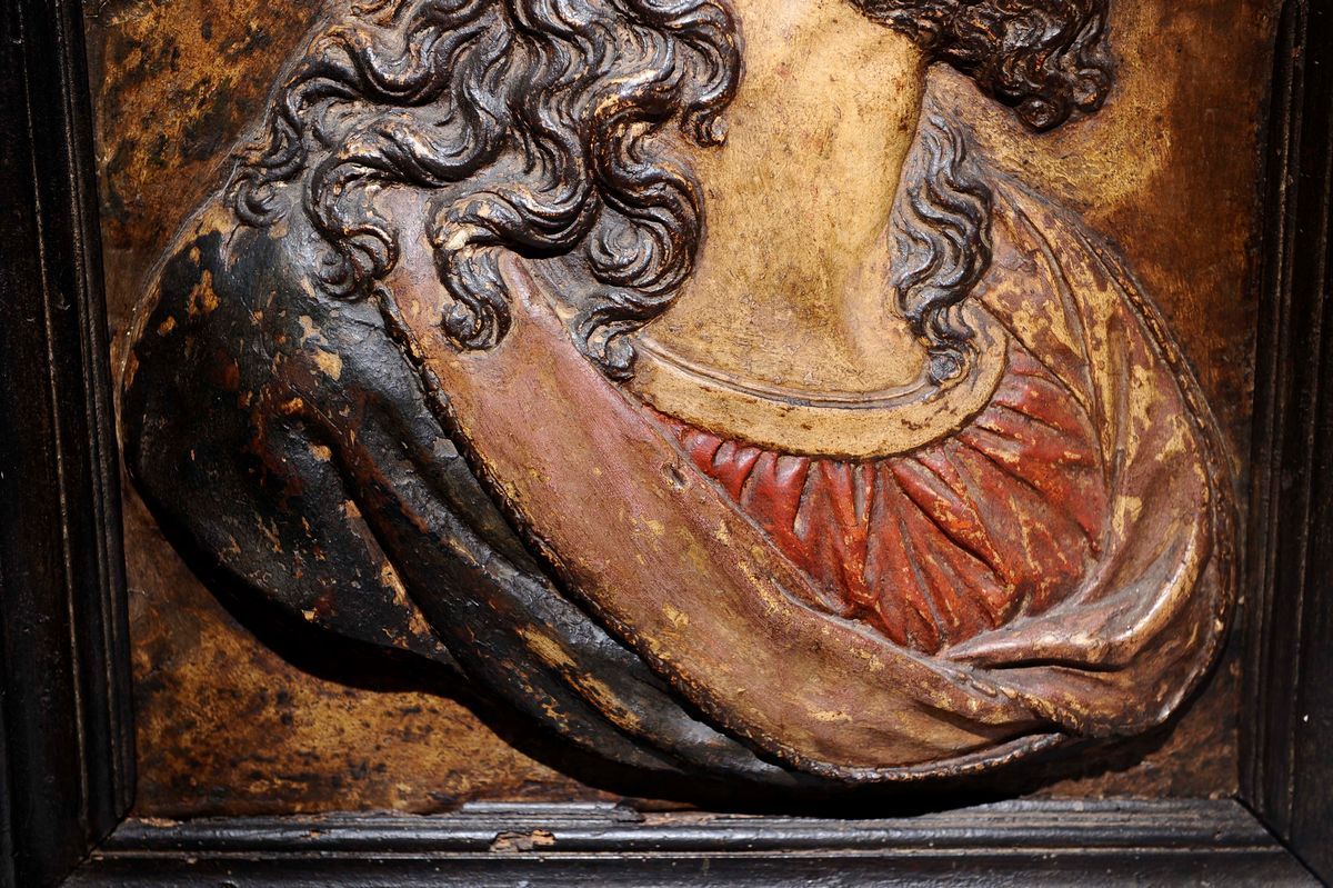 Rilievo in Stucco Policromo Raffigurante Profilo del Redentore. Firenze o Roma Prima Metà del XVI...