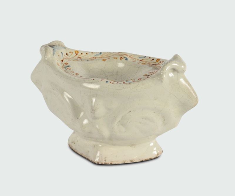 Saliera Faenza, seconda metà del XVI secolo  - Auction Collectors' Majolica and Porcelain - Cambi Casa d'Aste