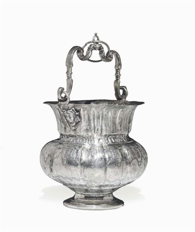 Secchiello in Argento Fuso, Sbalzato e Cesellato, Napoli 1730