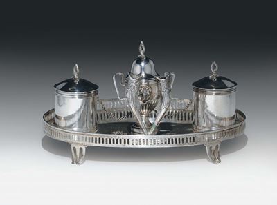 Servito per Scrittura in Argento Fuso, Sbalzato e Cesellato. Palermo 1810, Console Angelo Montape...