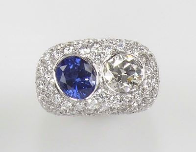 Anello con Zaffiro Sri Lanka di Ct 3,20 Circa e Diamante di Ct 2,04 Circa