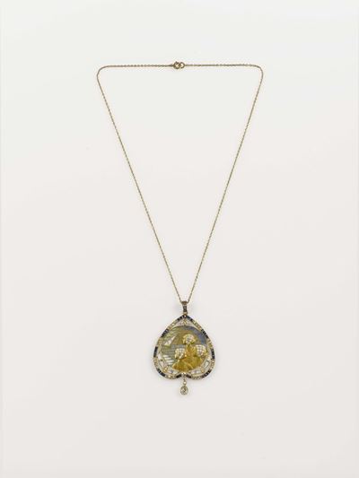 Pendente Liberty con Smalto Plique À Jour, Diamanti e Zaffiri