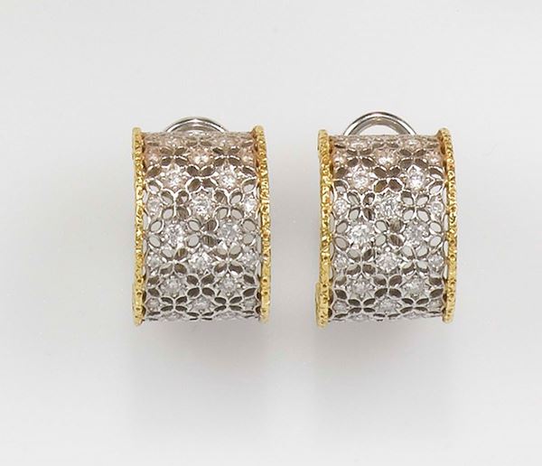 A Buccellati diamond earrings