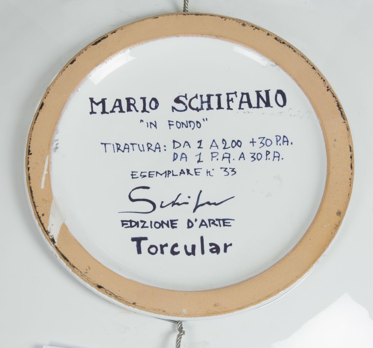 Mario Schifano, Grande piatto in terracotta maiolicata policroma