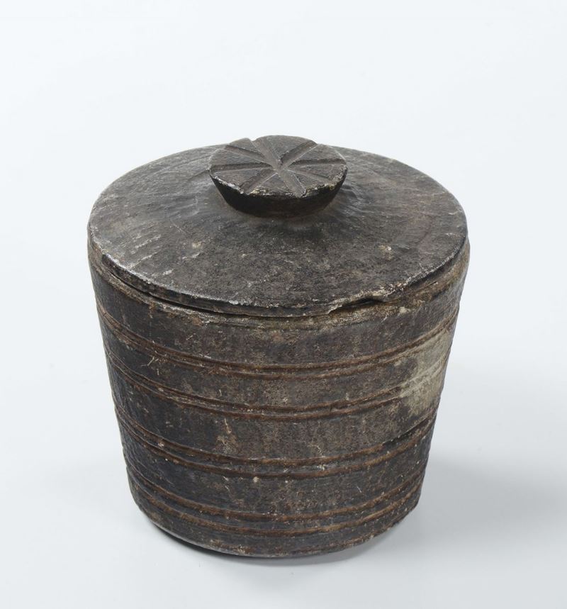 Contenitore in pietra, XIX secolo  - Asta Antiquariato - Cambi Casa d'Aste