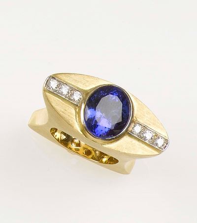 Anello con Tanzanite di Ct 9,40 e Diamanti