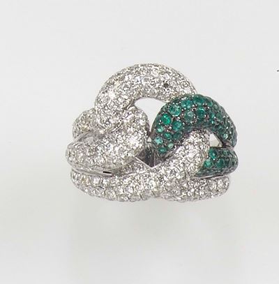 Anello Nodo con Pavé di Diamanti e Smeraldi