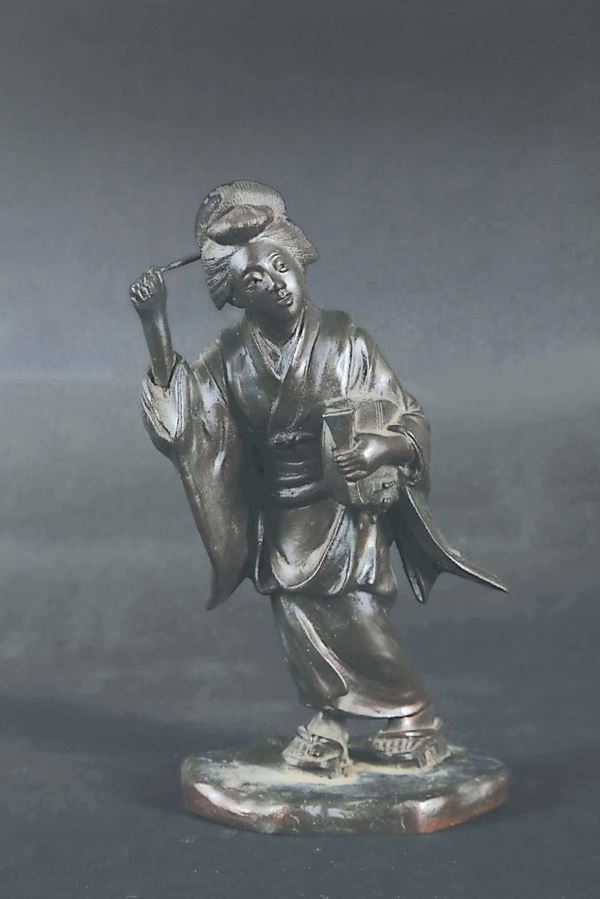 Figura di Geisha in bronzo, Giappone, XX secolo