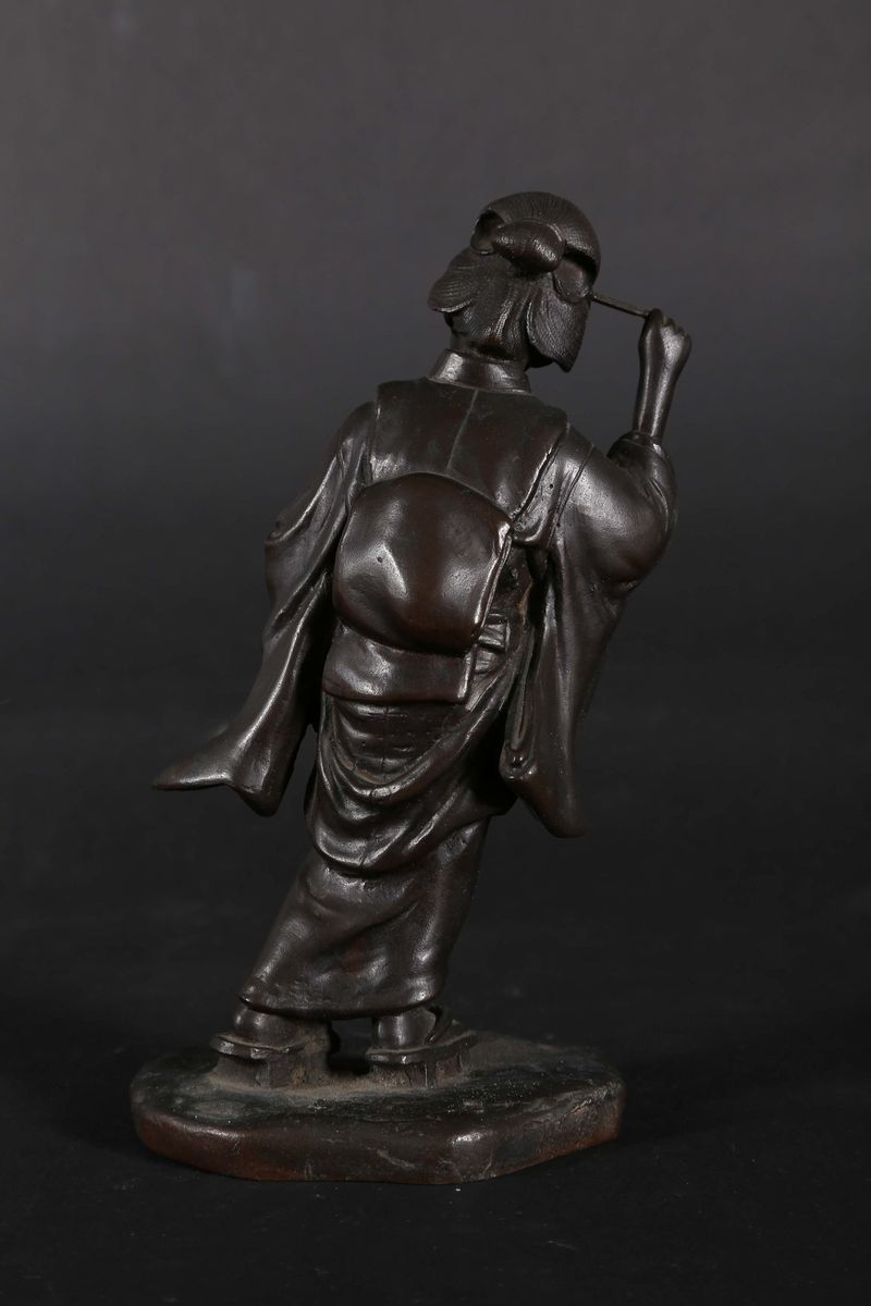 Figura di Geisha in Bronzo, Giappone, XX Secolo