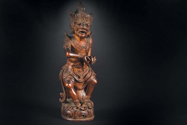 Figura di divinità scolpita in legno, Indonesia, XIX secolo