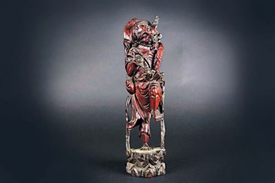 Figura di Saggio Scolpito in Legno, Cina, Dinastia Qing, XIX Secolo