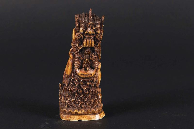 A small carved ivory figure of demon, China, early 20th century  - Auction Chinese Works of Art - Cambi Casa d'Aste
