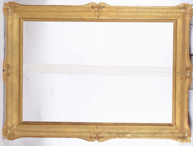 Cornice Carlo X intagliata ed interamente dorata, XIX secolo  - Asta Cornici Antiche - Cambi Casa d'Aste