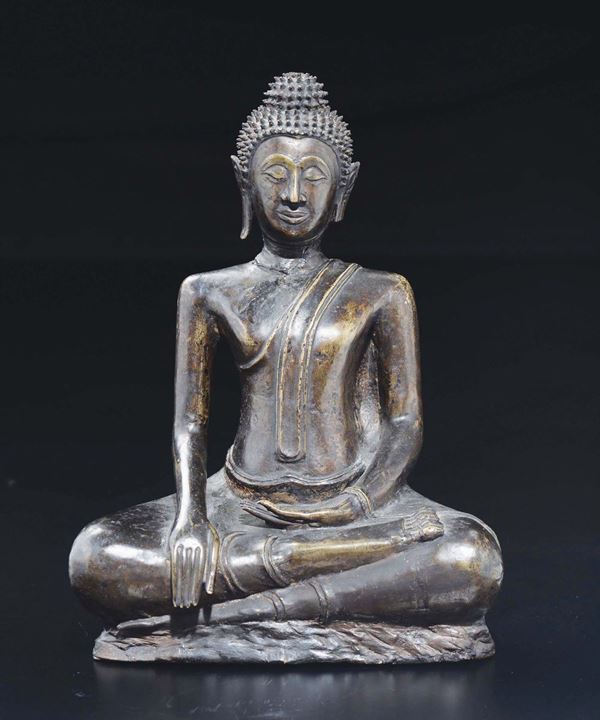 Figura di Buddha seduto in bronzo, Thailandia, XIX secolo