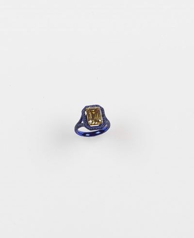 Anello con Diamante Fancy Brown Yellow di Ct 4,02