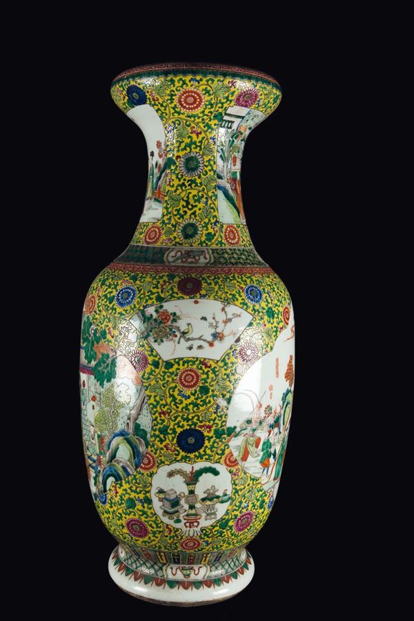 A large Famille-Verte yellow-ground vase with common life scenes within reserves, China, Qing Dynasty, 19th century