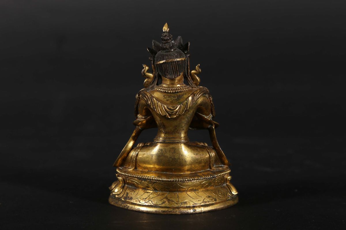 Figura di Vajradhara in Bronzo Dorato su Fiore di Loto con Vajra tra le Mani, Tibet, XVIII Secolo