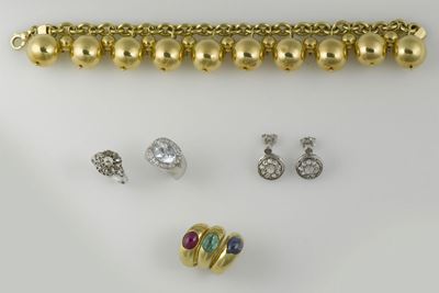 Lotto Composto da Bracciale, Tre Anelli con Pietre Cabochon, un Anello con Topazio Azzurro ed una...