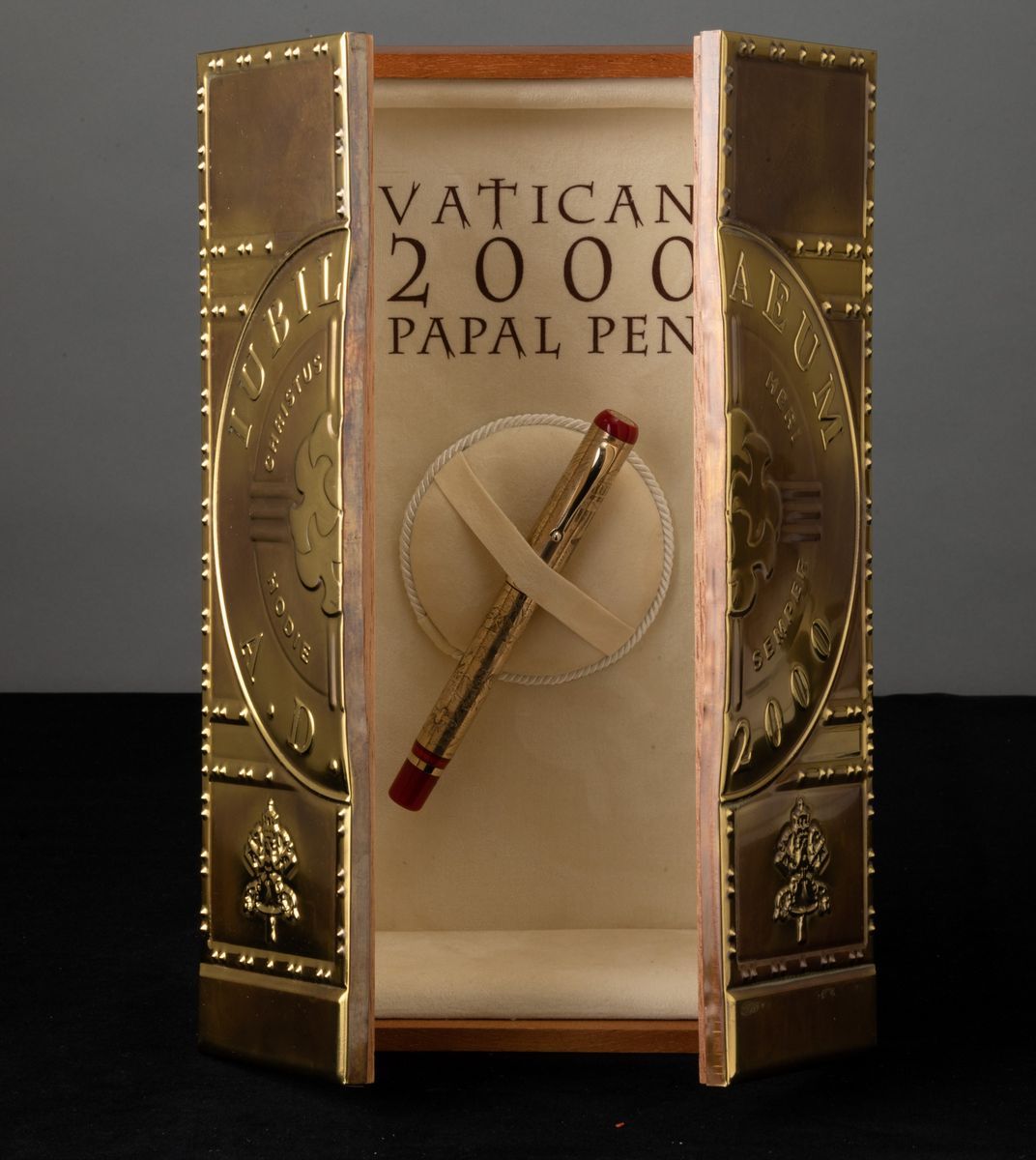 Montegrappa Vatican 2000 Papal Pen Special Limited Edition