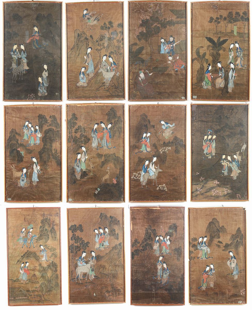 Lotto di Dodici Dipinti su Carta Raffiguranti Guanyin e Cervi, Cina, Dinastia Qing, XIX Secolo