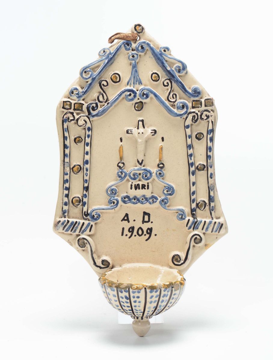 Lotto di Cinque Acquasantiere in Maiolica, XIX-XX Secolo