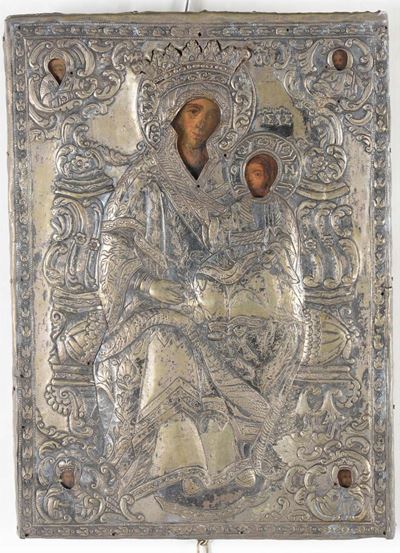 Icona Raffigurante Madonna con Bambino, Decorata da Lastra D'argento Cesellato, XIX Secolo