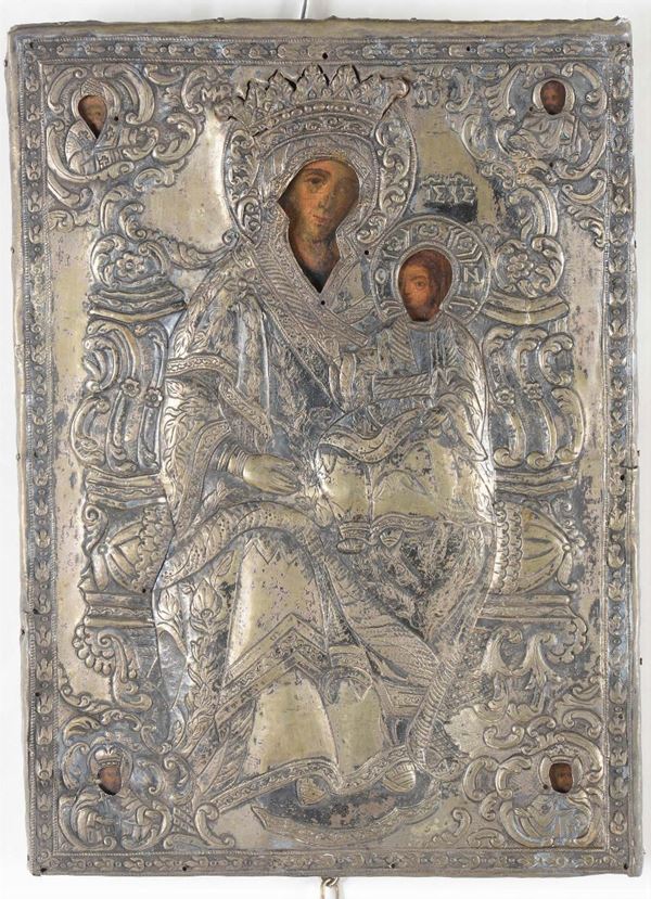 Icona raffigurante Madonna con Bambino, decorata da lastra d'argento cesellato, XIX secolo