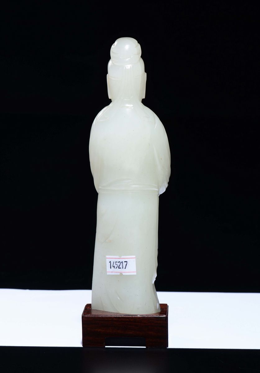 Figura di Dignitario Scolpito in Giada Bianca, Cina, Dinastia Qing, XVIII Secolo