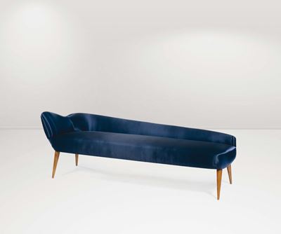 Dormeuse con Struttura in Legno e Rivestimento in Tessuto.