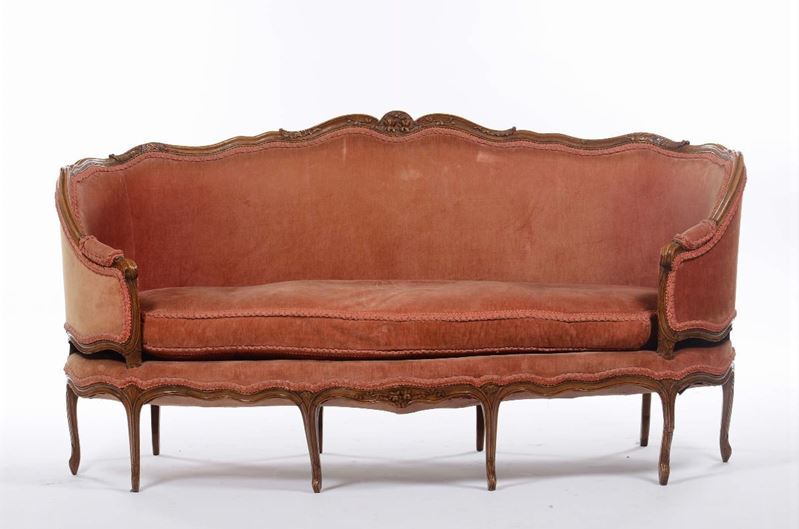 Divano a corbeille in noce, XVIII secolo  - Auction Antique Online Auction - Cambi Casa d'Aste